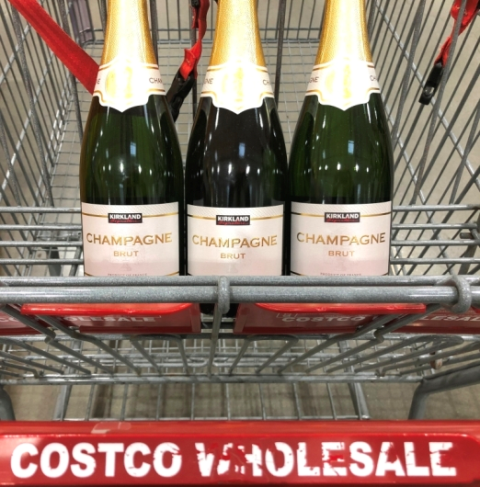 Costco Moet Champagne, 6 Pack Mini's with Sipper - Costco Fan