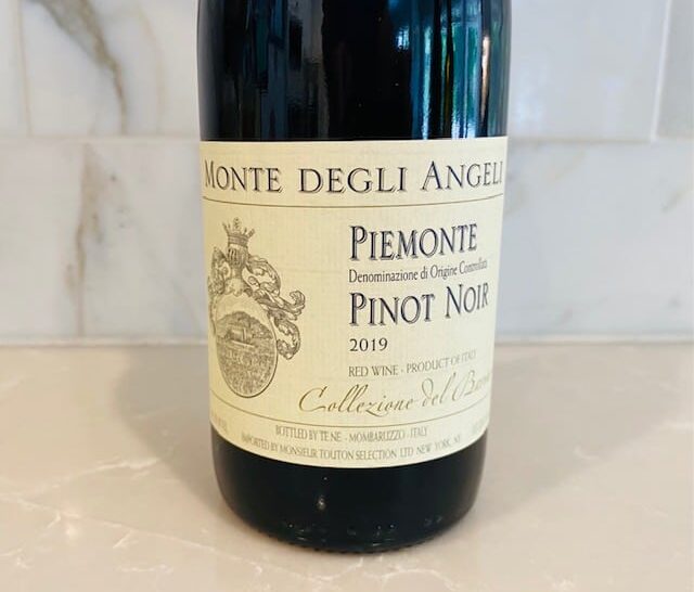 2019 Monte Degli Angeli Piemonte Pinot Noir
