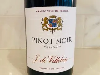 J de Villebois Pinot Noir