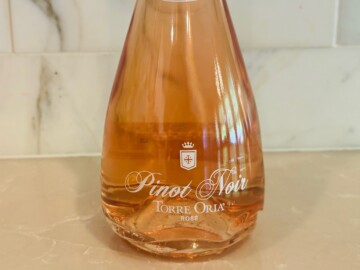 2023 Torre Oria Rose Pinot Noir Spain